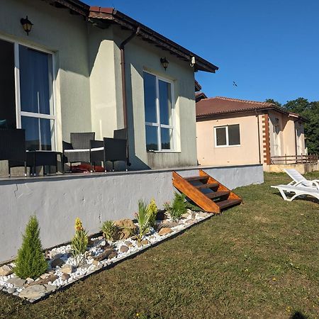Villa Emine Banya  Ngoại thất bức ảnh