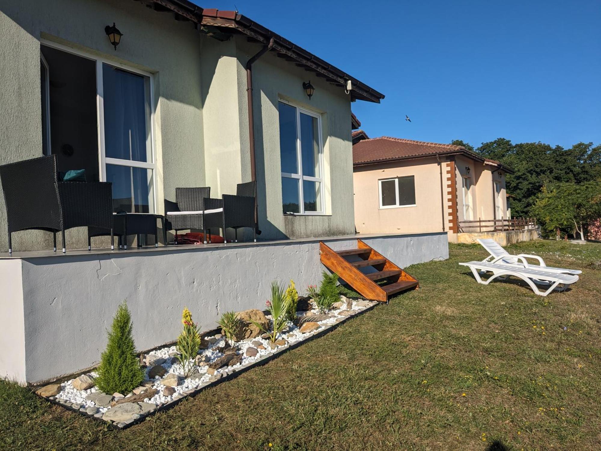 Villa Emine Banya  Ngoại thất bức ảnh